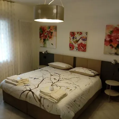 Salvia E Timo Rooms Borso del Grappa Exterior photo